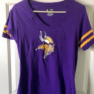 Woman’s NFL Vikings Short Sleeve T-Shirt